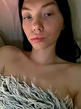 Snapshot of Lisaaa_Alisa chatting on October 2025 10:18:01 PM Lisaaa Alisa online show from October 2025 10:18:01 PM