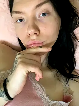 Snapshot of Lisaaa_Alisa chatting on October 2025 09:57:01 AM Lisaaa Alisa online show from October 2025 09:57:01 AM