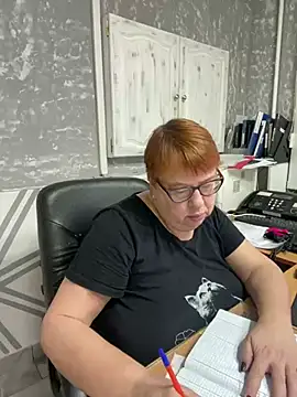 Klio5678 online show from February 2026 10:19:02 PM