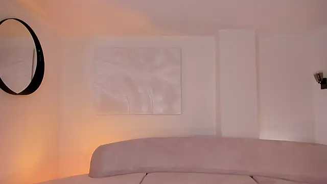 DominiqueVega online show from December 2024 09:33:02 PM