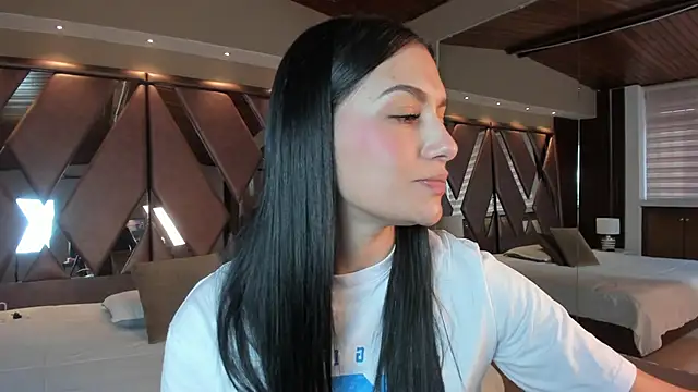 carina rossi online show from October 2025 12:16:02 PM