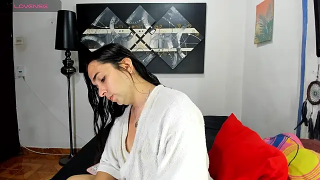 Snapshot of SARAMISHA chatting on March 2025 07:01:02 PM SARAMISHA online show from March 2025 07:01:02 PM