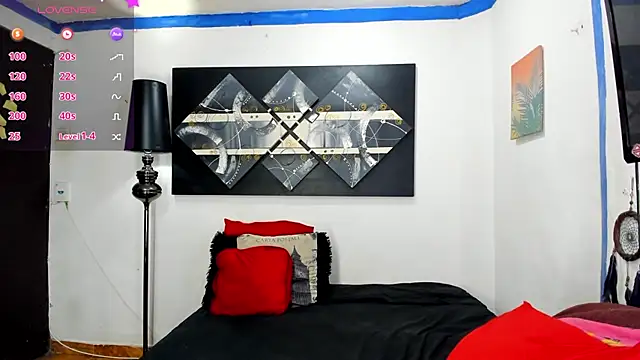 Snapshot of SARAMISHA chatting on March 2025 01:08:02 AM SARAMISHA online show from March 2025 01:08:02 AM