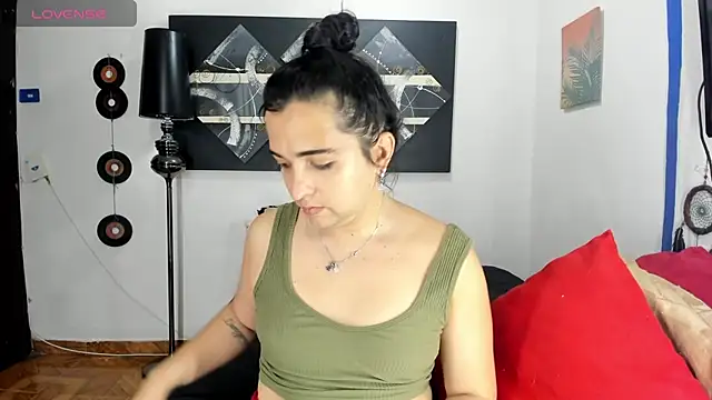 Snapshot of SARAMISHA chatting on September 2025 07:26:02 PM SARAMISHA online show from September 2025 07:26:02 PM