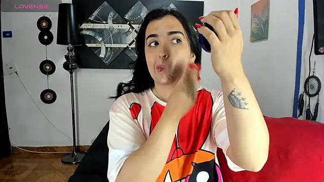 Snapshot of SARAMISHA chatting on September 2025 03:26:01 PM SARAMISHA online show from September 2025 03:26:01 PM