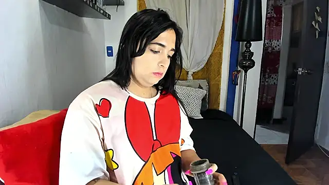 Snapshot of SARAMISHA chatting on October 2025 09:02:01 PM SARAMISHA online show from October 2025 09:02:01 PM