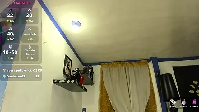 Snapshot of SARAMISHA chatting on November 2025 11:26:01 PM SARAMISHA online show from November 2025 11:26:01 PM