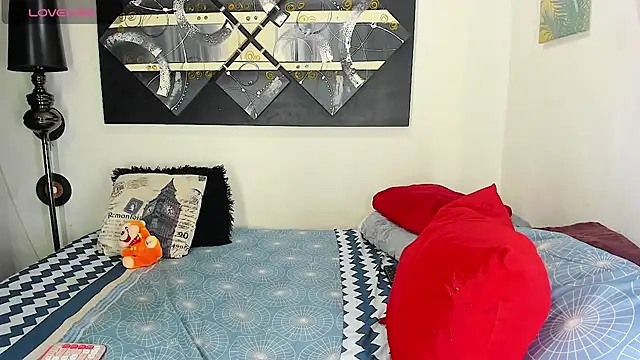 SARAMISHA online show from February 2026 03:32:02 AM