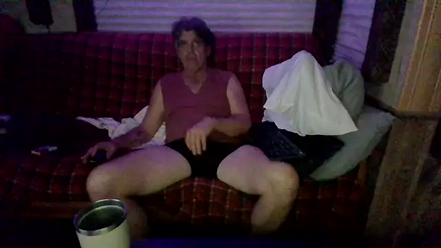 lateniter online show from December 2025 08:21:02 AM