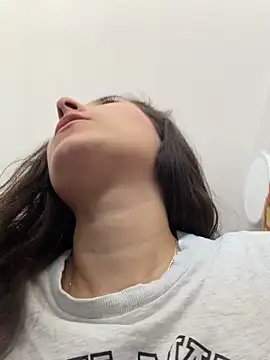 LittleDoll    online show from February 2026 01:43:01 PM