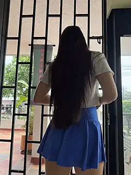 LittleDoll    online show from April 2026 12:24:01 PM