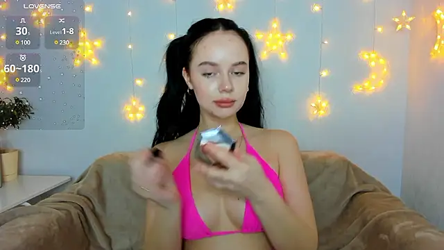 Lori  Hell online show from December 2024 02:18:01 AM