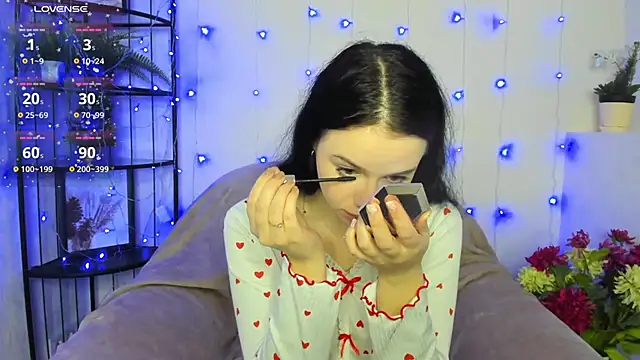 Lori  Hell online show from February 2025 02:50:01 AM