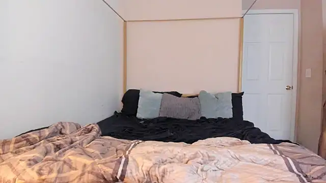 Snapshot of Latinaebony69 chatting on February 2025 09:40:01 PM Latinaebony69 online show from February 2025 09:40:01 PM