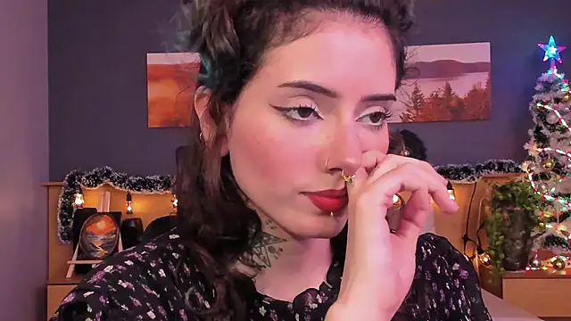 LiliJones  online show from December 2024 04:53:02 PM