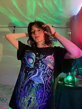 LiliJones  online show from February 2026 05:20:01 PM