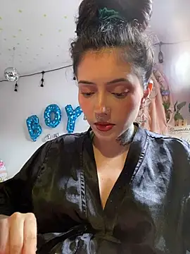 LiliJones  online show from June 2026 02:34:02 PM