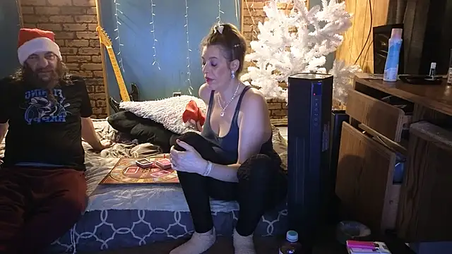 PropertyAndBiker online show from December 2024 10:41:01 PM