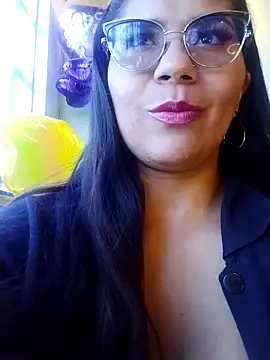 Luna Dumont online show from September 2025 01:48:02 PM