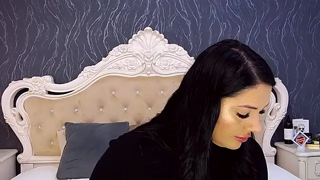 Snapshot of Lauren_Saint chatting on November 2025 09:53:01 AM Lauren Saint online show from November 2025 09:53:01 AM