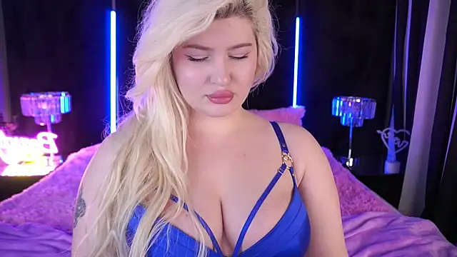 CocoSecretss online show from December 2024 07:28:01 AM