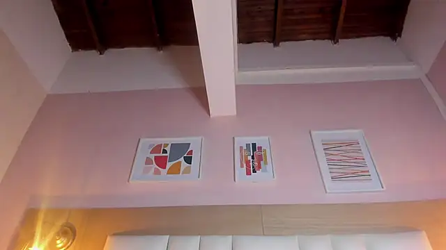 Dollar-girl online show from January 2025 06:02:01 PM