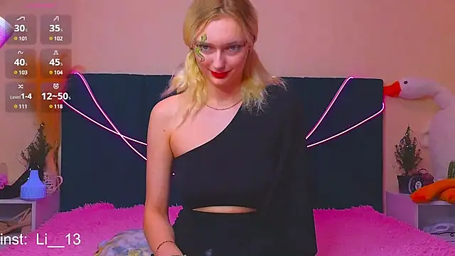 Snapshot of Angelina__1 chatting on January 2025 01:26:01 AM Angelina 1 online show from January 2025 01:26:01 AM