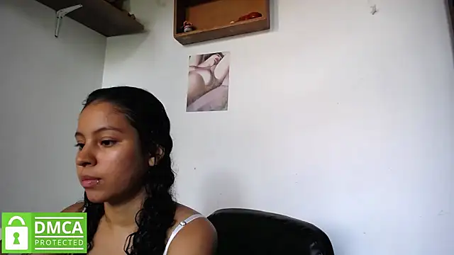 Snapshot of Mr_MrsCurie chatting on February 2025 09:30:01 PM Mr MrsCurie online show from February 2025 09:30:01 PM