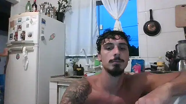 Snapshot of milkoffe chatting on February 2025 10:15:01 PM milkoffe online show from February 2025 10:15:01 PM