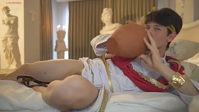 tommyjoyer online show from October 2025 02:28:01 PM