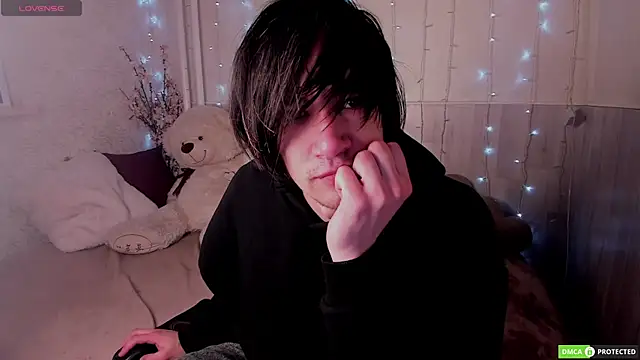 CalvinOwens online show from November 2025 03:18:02 AM