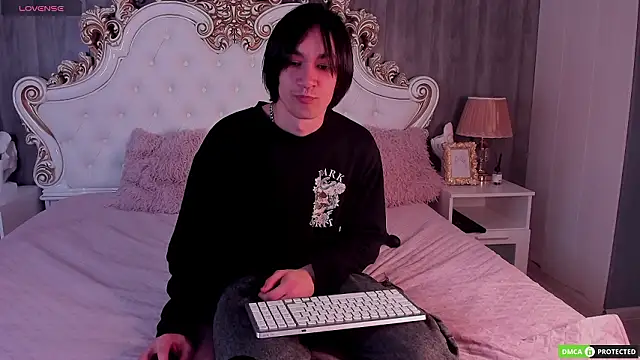 Snapshot of CalvinOwens chatting on March 2026 01:51:02 PM CalvinOwens online show from March 2026 01:51:02 PM