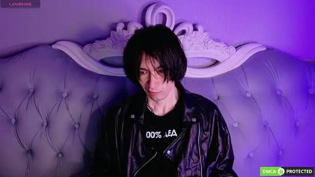 Snapshot of CalvinOwens chatting on April 2026 06:59:02 PM CalvinOwens online show from April 2026 06:59:02 PM