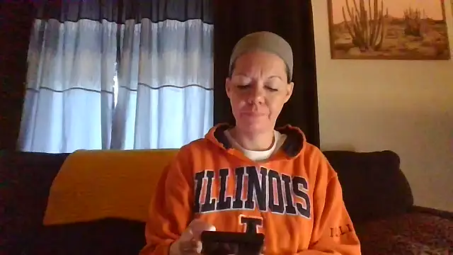 SidneyRaee online show from December 2024 07:46:02 PM