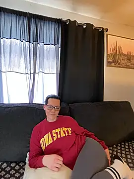 SidneyRaee online show from January 2025 07:18:02 PM