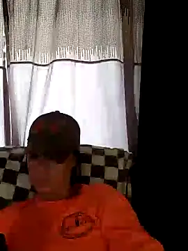 SidneyRaee online show from March 2025 06:44:01 PM