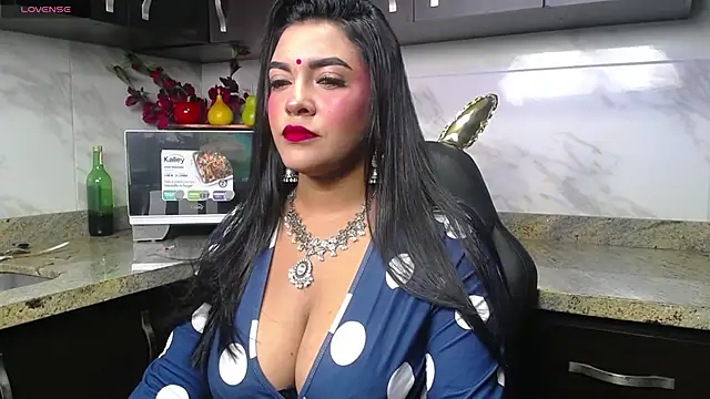 lakshmiraniii online show from March 2025 10:29:02 AM