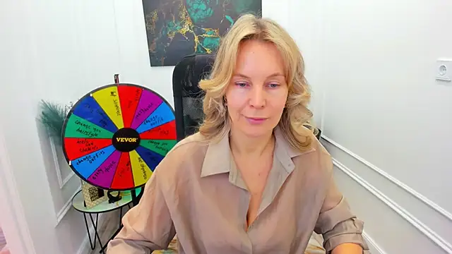 Sinty Devis online show from March 2026 04:38:02 AM