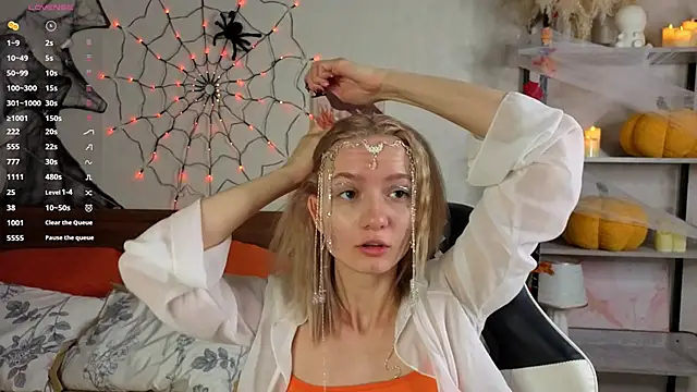 IdaValenti online show from October 2025 11:06:02 PM