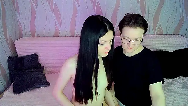  crazy baby  online show from March 2025 01:09:01 AM