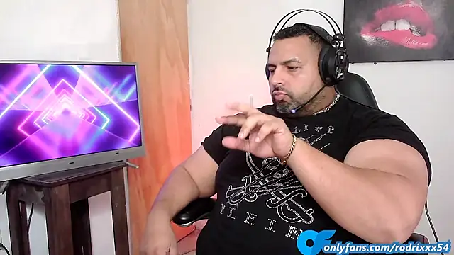 rodrix54 online show from January 2025 11:18:02 PM