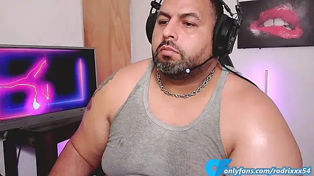 rodrix54 online show from February 2025 08:06:02 PM