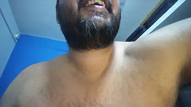 dirtybearr online show from March 2025 07:18:01 PM