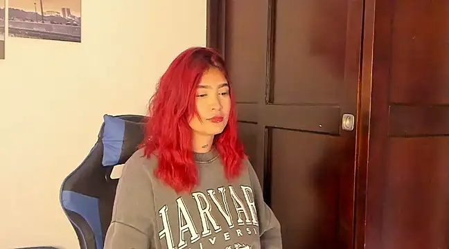 alison18  online show from March 2025 03:08:02 PM