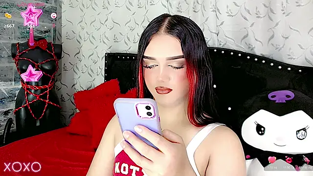 Snapshot of cattriona_muller chatting on January 2025 06:28:02 AM cattriona muller online show from January 2025 06:28:02 AM