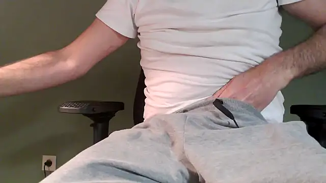 Snapshot of juanpalmox chatting on December 2024 07:34:02 PM juanpalmox online show from December 2024 07:34:02 PM