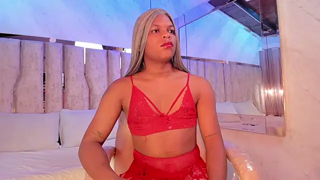 Snapshot of ari_monet chatting on May 2026 11:41:02 AM ari monet online show from May 2026 11:41:02 AM