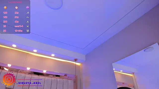 Snapshot of VioletaAbel chatting on January 2025 05:38:02 PM VioletaAbel online show from January 2025 05:38:02 PM