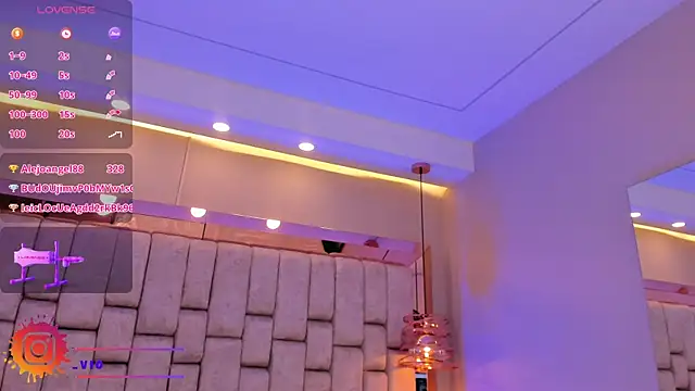 Snapshot of VioletaAbel chatting on January 2025 05:48:01 PM VioletaAbel online show from January 2025 05:48:01 PM