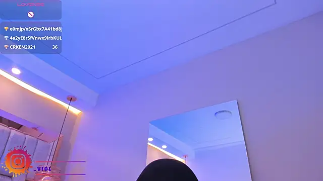 Snapshot of VioletaAbel chatting on February 2025 05:23:02 PM VioletaAbel online show from February 2025 05:23:02 PM